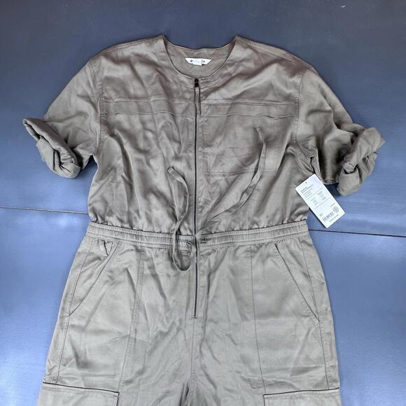 Athleta Jumpsuit Womens XL Light Olive Green Celestial Utility Long Sleeve NWT - Picture 3 of 12